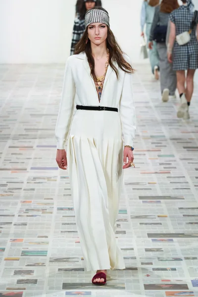 Look 42